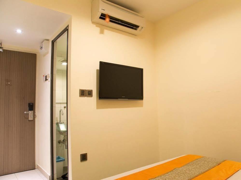 Oyo Rooms Maharajalela Monorail Station Kuala Lumpur Buitenkant foto